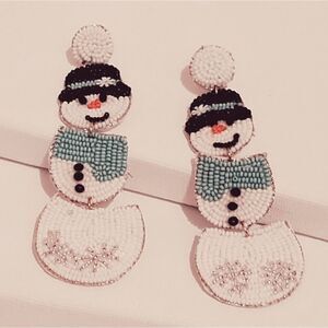 Cb5 DANGLING SNOWMAN winter christmas ricebead seedbead